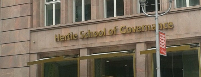 Hertie School of Governance is one of สถานที่ที่ Matei ถูกใจ.