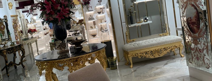 دار الهدايا الشرقية is one of Furniture.
