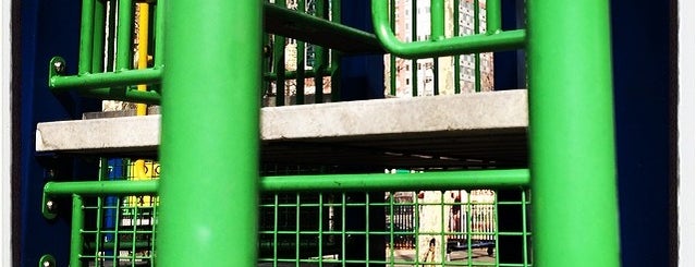 Rivergate  Playground is one of Monkey Bars (NY).