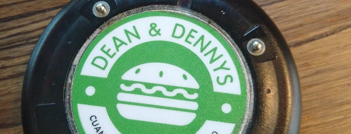 Dean & Dennys is one of Hamburguesas.