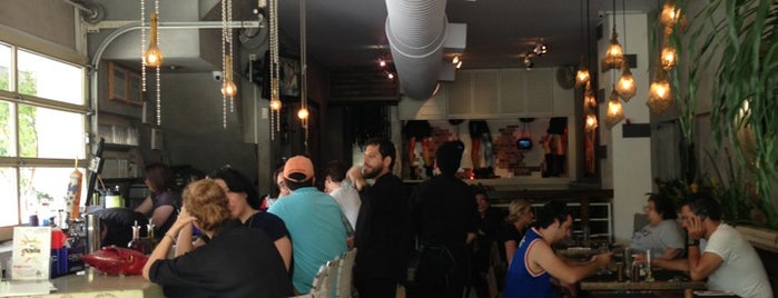 Ovelia Psistaria Bar is one of NYC Brunch.