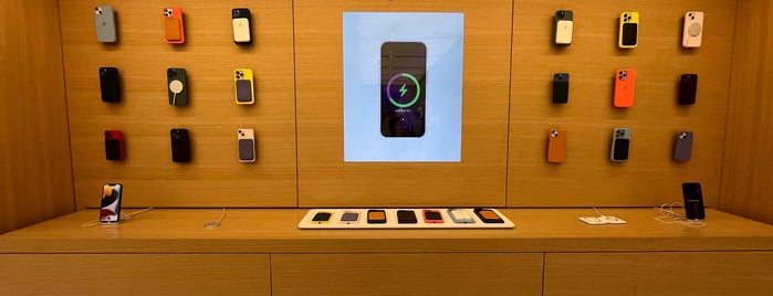 Apple Parc 66 Jinan is one of Apple - Rest of World Stores - November 2018.