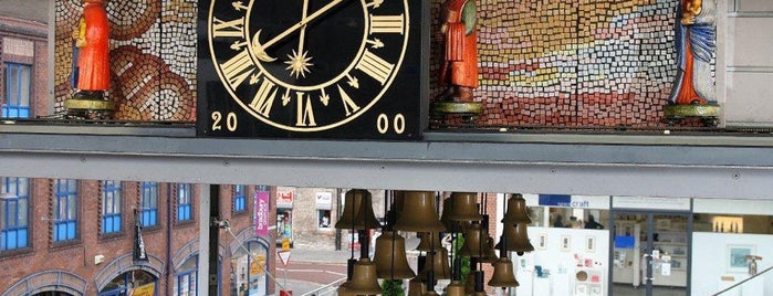 Alice Clock is one of Belfast.