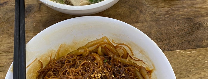 十面埋伏 Ten Noodle Restaurant is one of Kuala Lumpur.