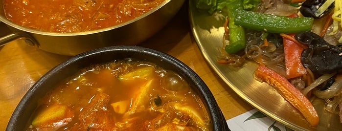 QingHeGu (청학골) is one of Food endorsed by NickG.
