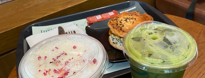 Starbucks is one of Must-visit Food in Petaling Jaya.