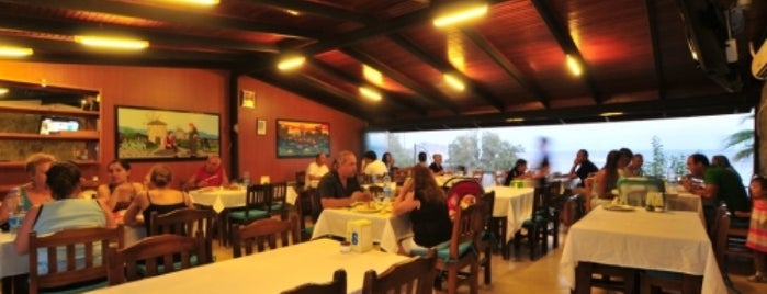 Manolya Restaurant is one of Posti che sono piaciuti a Ayça.