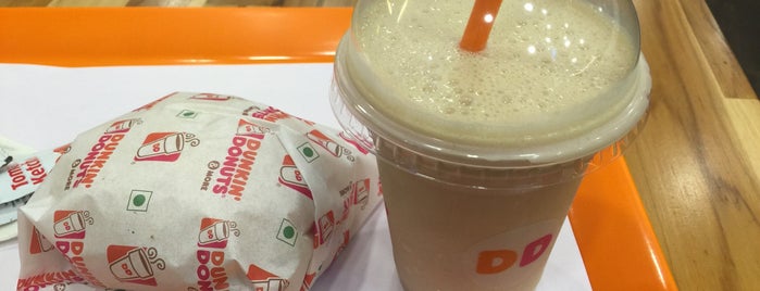 Dunkin' is one of The 7 Best Places for Peppers in New Delhi.