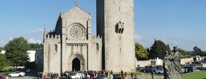 Mosteiro de Leça do Balio is one of Porto.