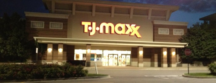 T.J. Maxx is one of สถานที่ที่ Rick ถูกใจ.