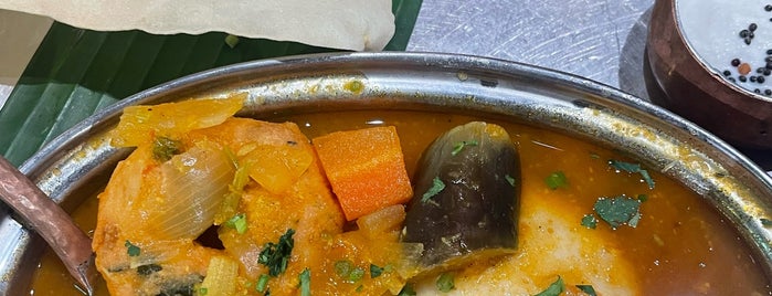 バンゲラズ キッチン is one of CURRY.