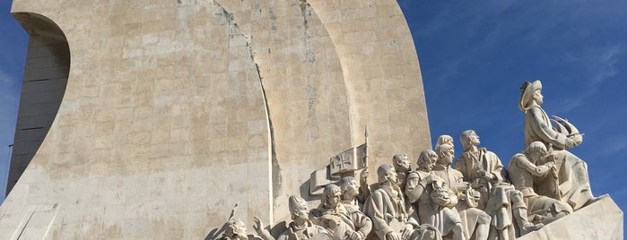 Памятник первооткрывателям is one of Lizbon.