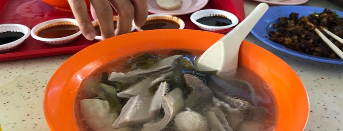 Koh Brother Pig's Organ Soup is one of Locais curtidos por Suan Pin.