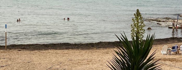 Cala de Cabo Cervera is one of Torrevieja - Espanha.