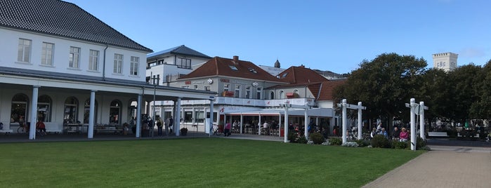 Kurplatz is one of Neye.