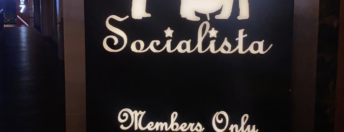 Socialista is one of Dubai Nightlife & Bars🥂✨.