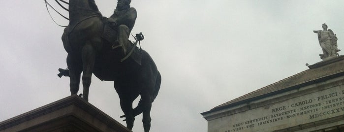 Statua Garibaldi is one of สถานที่ที่ Louise ถูกใจ.