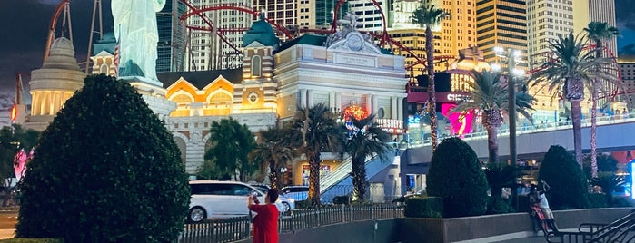 City Center is one of Viva Las Vegas.