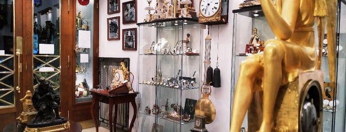 Clock Gallery is one of Murat'ın Beğendiği Mekanlar.
