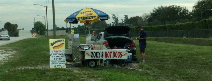Zoey's Hot Dogs is one of Peewee's Big Ass South Florida Food Adventure!.