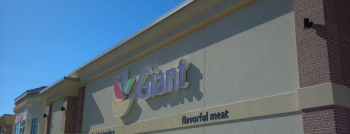 Giant Food is one of Lugares favoritos de Ivonna.