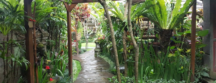 Bliss Spa & Bungalow is one of สถานที่ที่ Himali ถูกใจ.