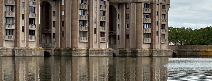 Bassin de la Sourderie is one of Paris.