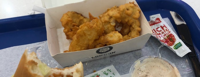 London Fish And Chips is one of The 15 Best Places for Onion Rings in Dubai.