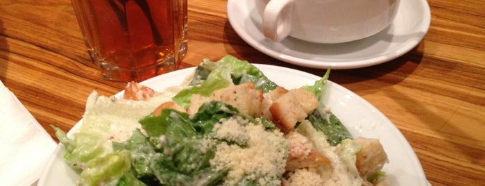 Capricciosa Pasta & Pizza is one of Tracyさんのお気に入りスポット.