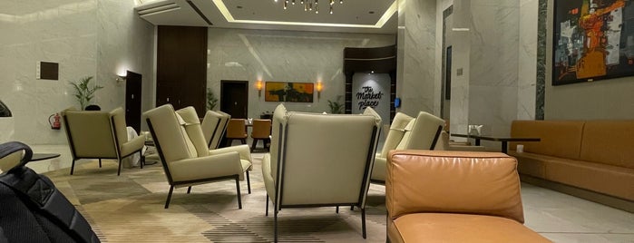 Riyadh Airport Marriott Hotel is one of الأماكن المفضلة..