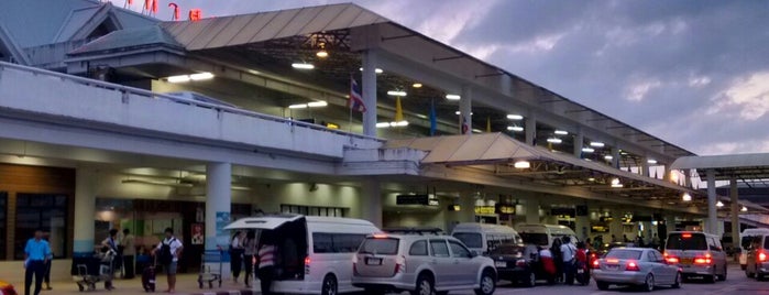 푸켓 국제공항 (HKT) is one of Airports.