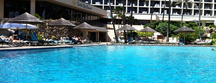 Poolside Turtle Bay Resort is one of Mikeさんの保存済みスポット.