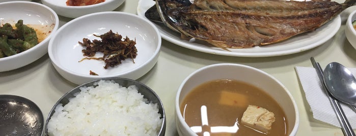 일직식당 is one of 韓国・地方都市【食事】.