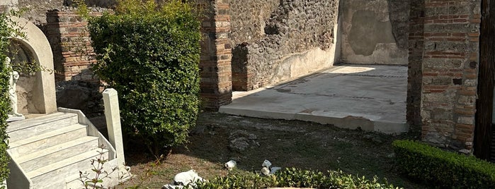 Casa Di Marcus Lucretius In Via Stabiana is one of Pompeya.