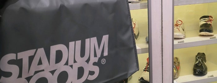 Stadium Goods is one of Devin'in Beğendiği Mekanlar.