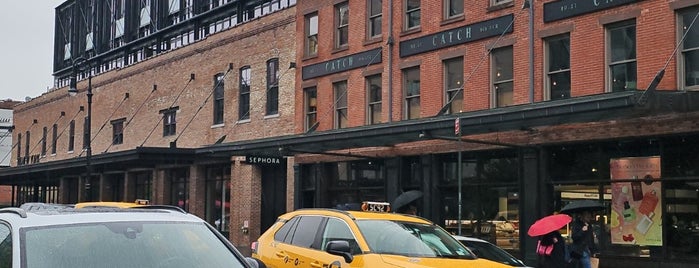 Meatpacking District is one of New York City.