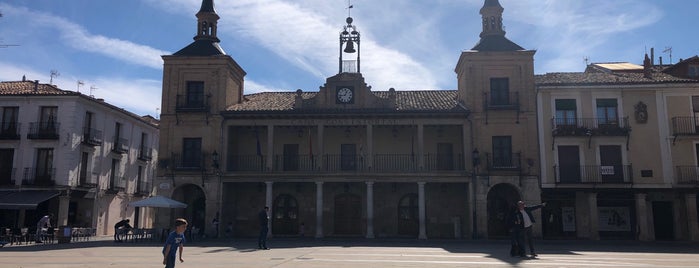 Plaza Mayor is one of Spain / España.