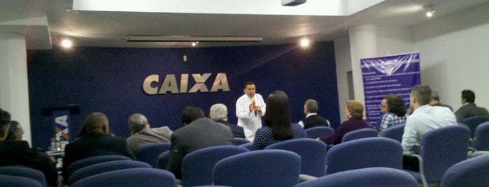 Caixa Econômica Federal is one of Steinway'ın Beğendiği Mekanlar.