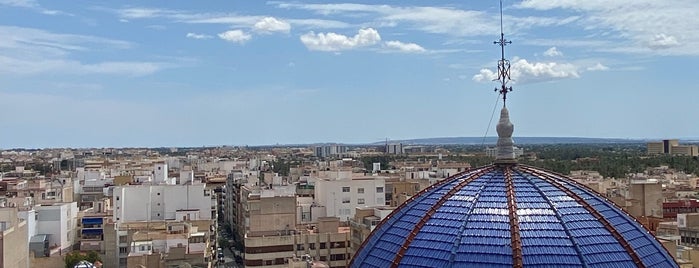 Torre Basílica Santa María is one of Ocio.