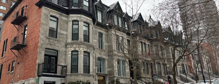 Hôtel et café Ambrose is one of Cafés Montréal.