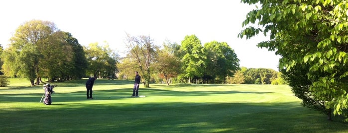 Highgate Golf Club is one of London Sports.