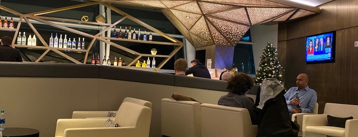 Etihad Lounge is one of Making It.