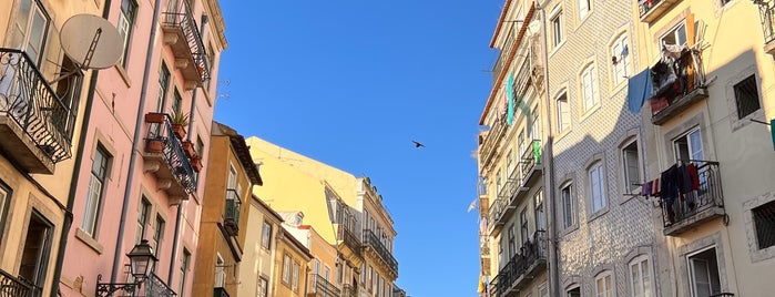 Rua Do Benformoso is one of Lisbon 2017.