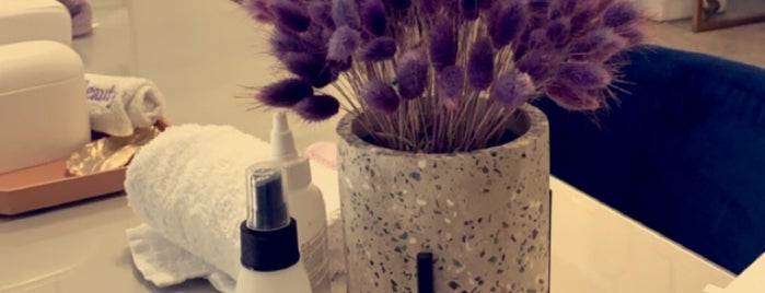 Lavender Beauty Care is one of Lieux qui ont plu à Rana..