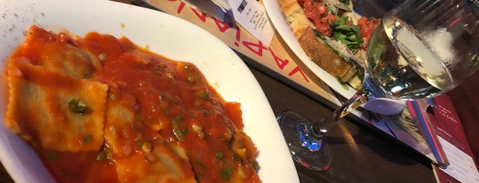 Vapiano is one of Emily 님이 좋아한 장소.