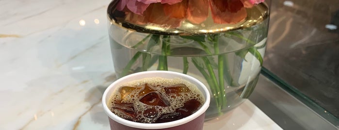 Shrq Coffee Roasters is one of الخُبر.