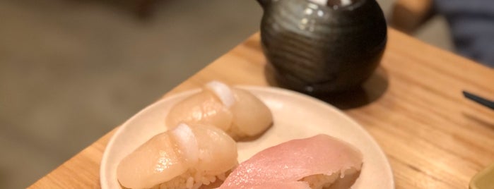 Umi by Hamasaku is one of LA eats.