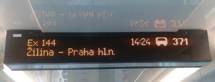 EC/IC (Warszawa/Žilina-)Ostrava-Praha a zpět is one of Moving targets - Trains.