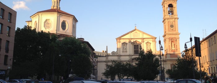 Piazza Santo Stefano is one of Bellisimo!.
