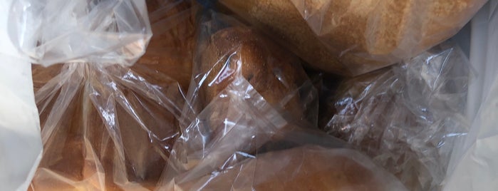 BREAD BOX 北新横浜店 is one of パン屋 行きたい.